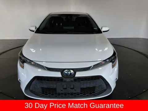 Photos of 2020 Toyota Corolla LE for sale in St. Charles, MO at Clement Supercenter