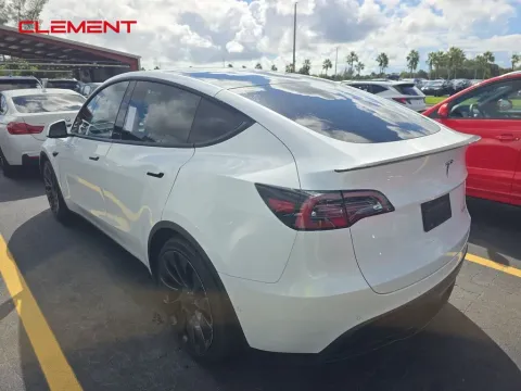 More photos of 2022 Tesla Model Y Performance at Clement Supercenter, MO