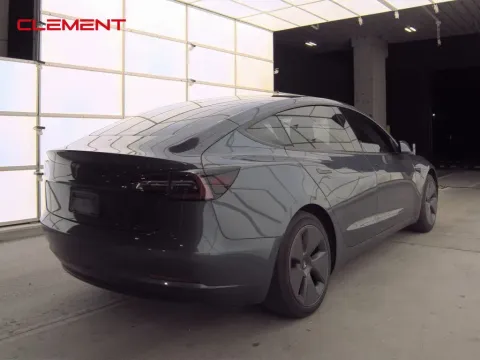 More photos of 2022 Tesla Model 3 at Clement Supercenter, MO