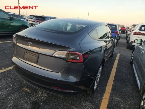 More photos of 2022 Tesla Model 3 at Clement Supercenter, MO