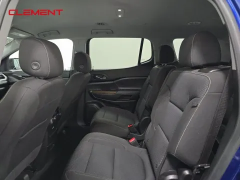 More photos of 2023 GMC Acadia SLE at Clement Supercenter, MO