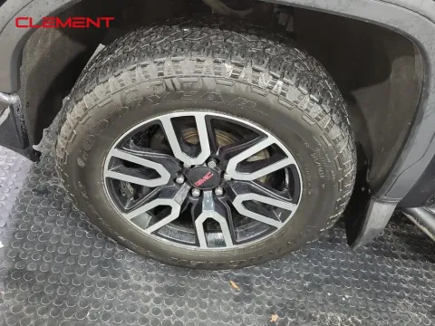 More photos of 2020 GMC Sierra 1500 AT4 at Clement Supercenter, MO