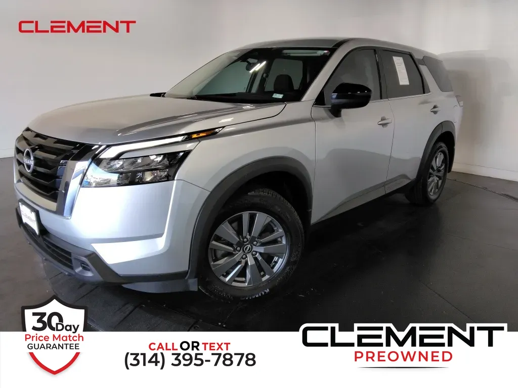 Silver 2024 Nissan Pathfinder S for sale in St. Charles, MO