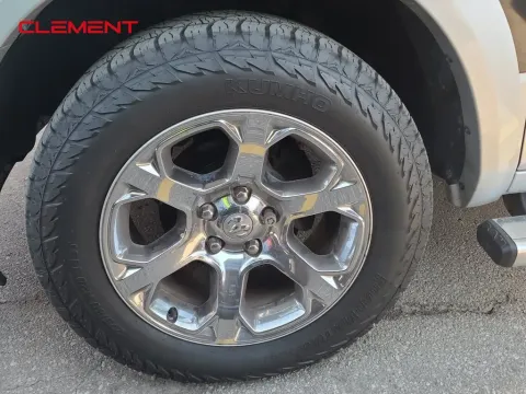 More photos of 2017 Ram 1500 Laramie at Clement Supercenter, MO