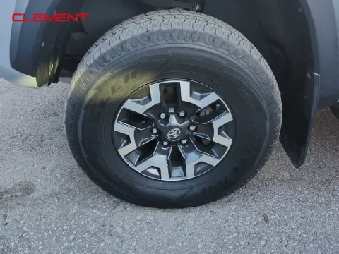 More photos of 2020 Toyota Tacoma TRD Off-Road at Clement Supercenter, MO
