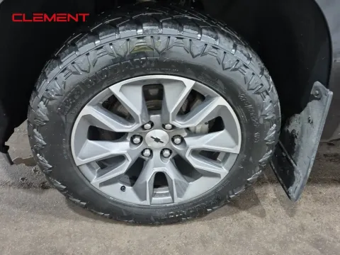 More photos of 2021 Chevrolet Silverado 1500 RST at Clement Supercenter, MO
