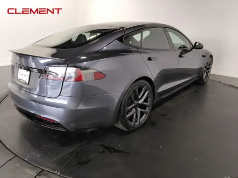 More photos of 2021 Tesla Model S Plaid at Clement Supercenter, MO