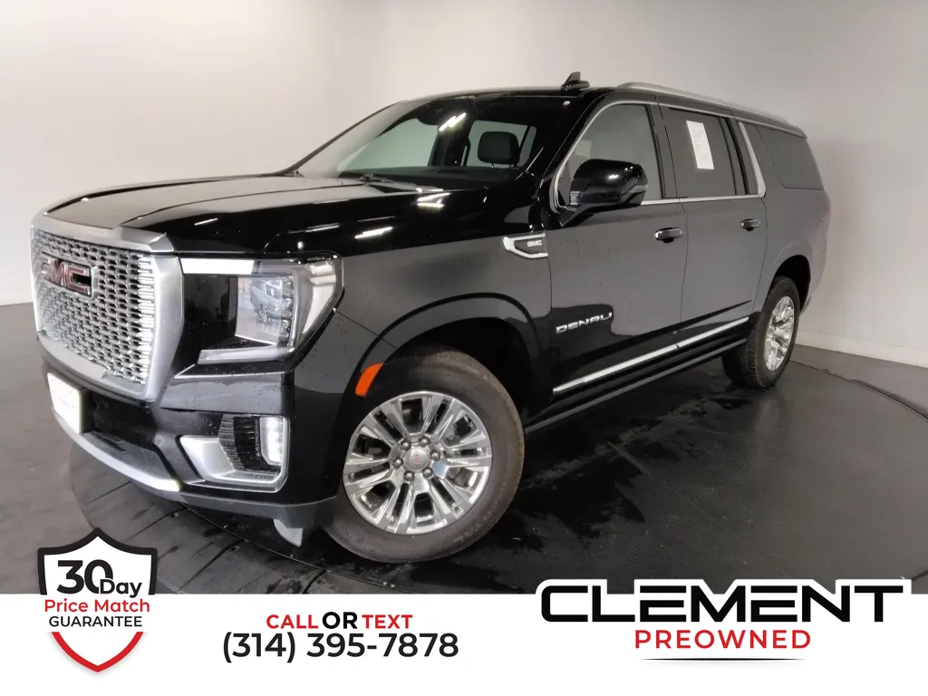 Black 2023 GMC Yukon XL Denali for sale in St. Charles, MO
