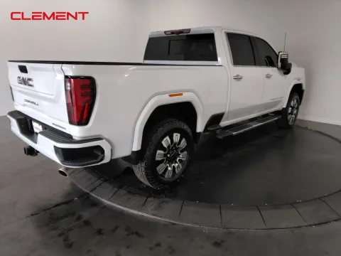 More photos of 2025 GMC Sierra 2500HD Denali at Clement Supercenter, MO