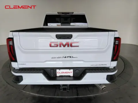 More photos of 2025 GMC Sierra 2500HD Denali at Clement Supercenter, MO