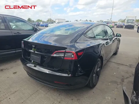 More photos of 2021 Tesla Model 3 Standard Range Plus at Clement Supercenter, MO