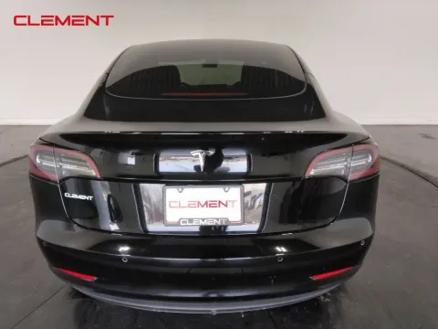 More photos of 2021 Tesla Model 3 Standard Range Plus at Clement Supercenter, MO