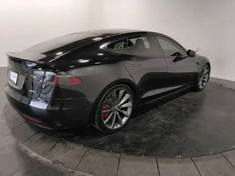 More photos of 2017 Tesla Model S at Clement Supercenter, MO