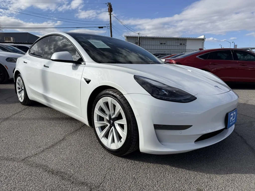 2021 Tesla Model 3 Base