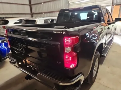 More photos of 2022 Chevrolet Silverado 1500 LT at RightDrive - El Paso, TX