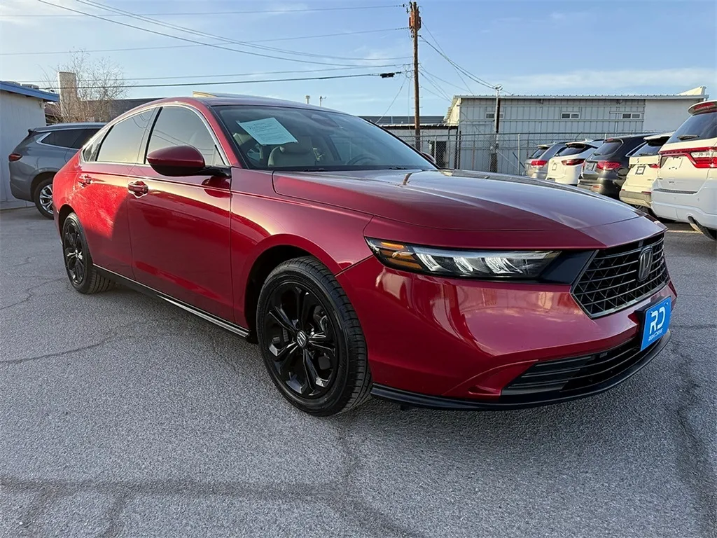 2024 Honda Accord EX's photo