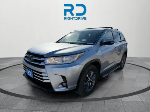 Another view of 2019 Toyota Highlander XLE for sale in El Paso, TX at RightDrive - 9315 Montana