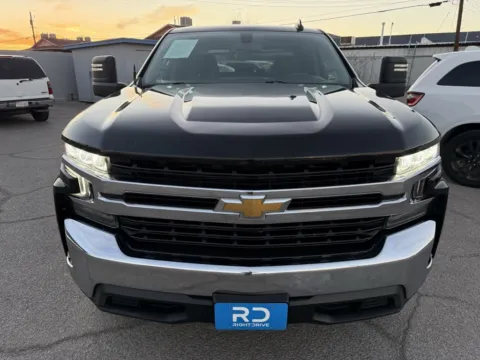 Photos of 2020 Chevrolet Silverado 1500 LT for sale in El Paso, TX at RightDrive - El Paso