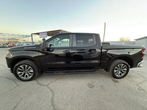 More photos of 2020 Chevrolet Silverado 1500 LT at RightDrive - El Paso, TX