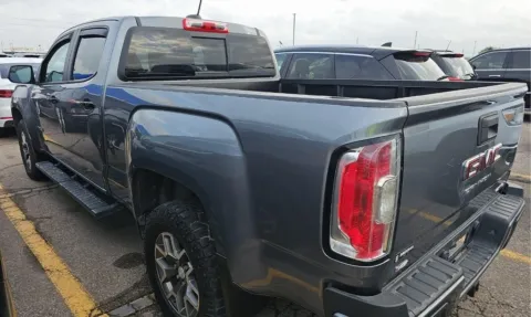 More photos of 2022 GMC Canyon AT4 w/Cloth at RightDrive - El Paso, TX