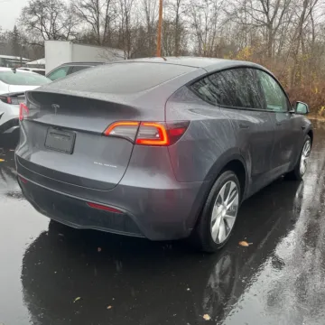 More photos of 2023 Tesla Model Y Long Range at RightDrive - El Paso, TX