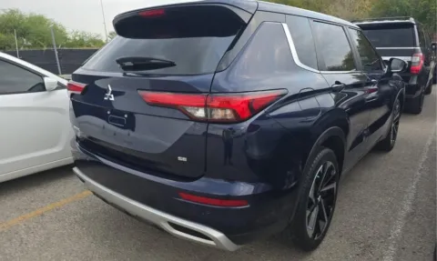 Another view of 2024 Mitsubishi Outlander SE for sale in El Paso, TX at RightDrive - El Paso