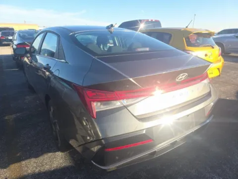 More photos of 2025 Hyundai Elantra SEL Convenience at RightDrive - El Paso, TX