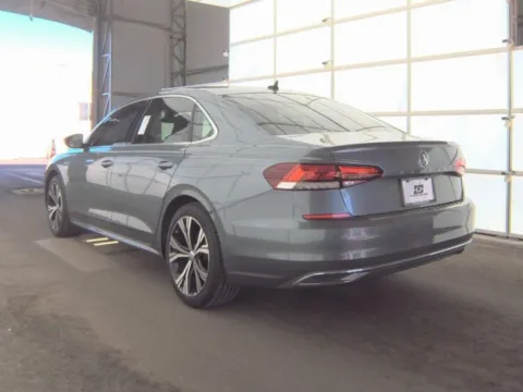More photos of 2021 Volkswagen Passat 2.0T SE at RightDrive - El Paso, TX