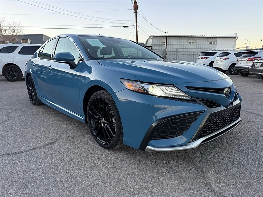 2024 Toyota Camry XSE's photo