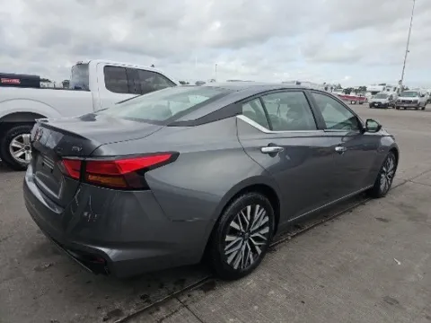 More photos of 2024 Nissan Altima 2.5 SV at RightDrive - El Paso, TX