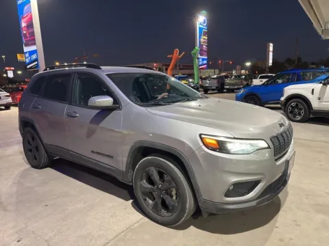 Another view of 2019 Jeep Cherokee Latitude Plus for sale in El Paso, TX at RightDrive - El Paso