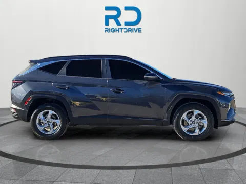 Photos of 2022 Hyundai Tucson SEL for sale in El Paso, TX at RightDrive - 9315 Montana