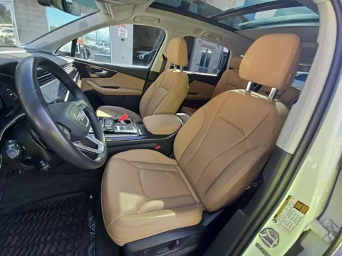 More photos of 2022 Audi Q7 45 Premium Plus at RightDrive - El Paso, TX