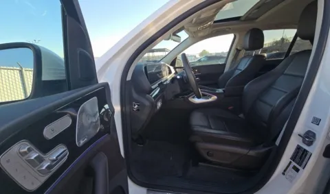 More photos of 2020 Mercedes-Benz GLE 350 at RightDrive - El Paso, TX