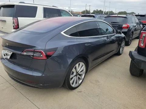 More photos of 2018 Tesla Model 3 Long Range at RightDrive - El Paso, TX