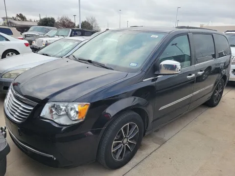 Another view of 2016 Chrysler Town & Country Touring-L for sale in El Paso, TX at RightDrive - El Paso