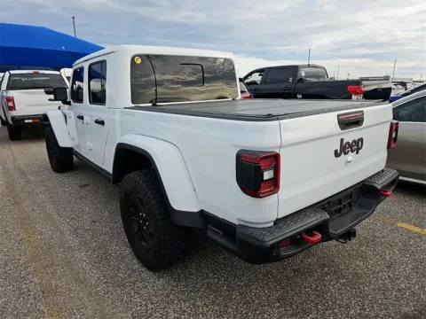 More photos of 2020 Jeep Gladiator Rubicon at RightDrive - El Paso, TX