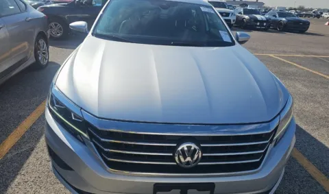 Photos of 2020 Volkswagen Passat 2.0T SE for sale in El Paso, TX at RightDrive - 9315 Montana