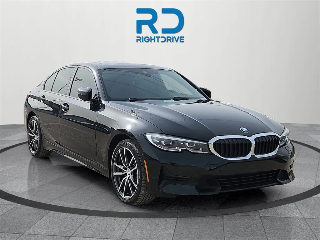 Black 2022 BMW 3 Series 330i xDrive for sale in El Paso, TX
