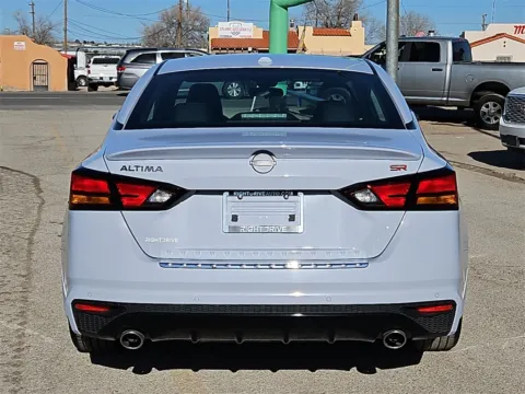 More photos of 2023 Nissan Altima 2.5 SR at RightDrive - 9315 Montana, TX