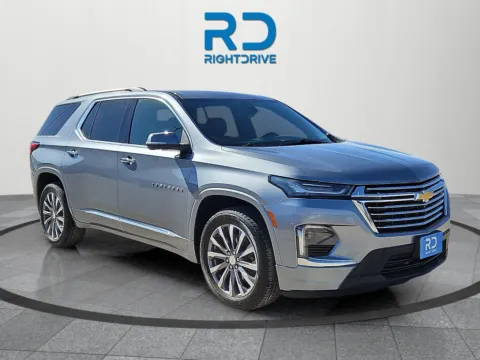 Gray 2023 Chevrolet Traverse Premier for sale in El Paso, TX