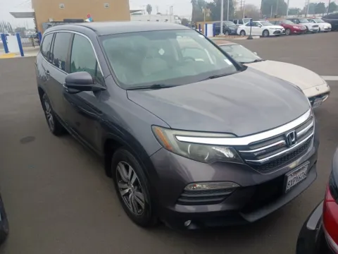 Photos of 2018 Honda Pilot EX for sale in El Paso, TX at RightDrive - 9315 Montana