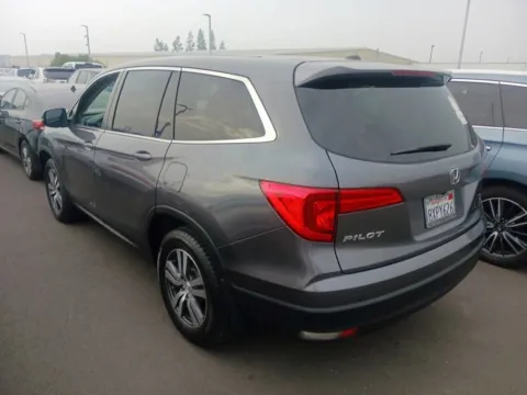 More photos of 2018 Honda Pilot EX at RightDrive - 9315 Montana, TX