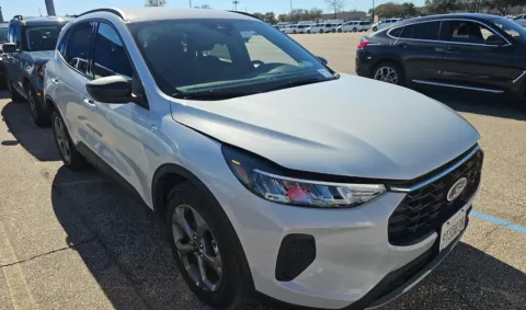 More photos of 2025 Ford Escape ST-Line at RightDrive - 9315 Montana, TX