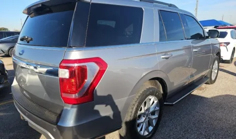 More photos of 2021 Ford Expedition XLT at RightDrive - 9315 Montana, TX