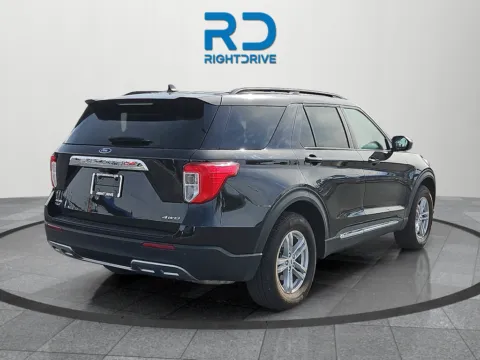 Another view of 2023 Ford Explorer XLT for sale in El Paso, TX at RightDrive - 9315 Montana