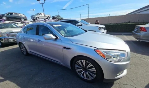 More photos of 2017 Kia K900 Premium at RightDrive - 9315 Montana, TX