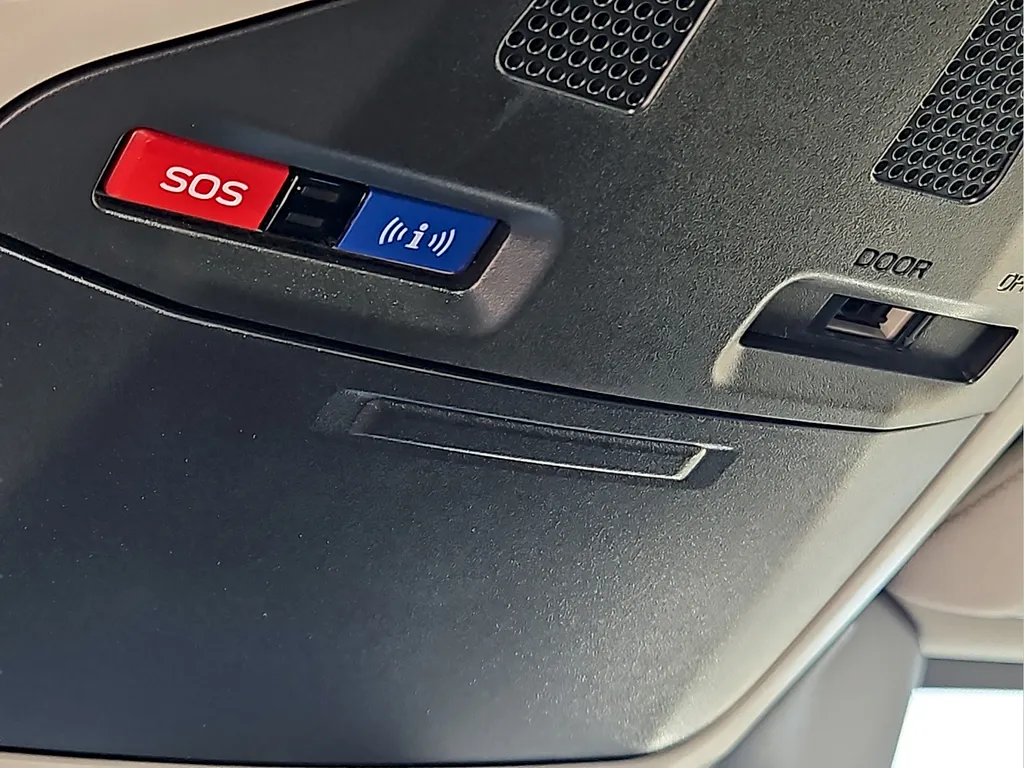 2025 Subaru Legacy Premium - Photo 24