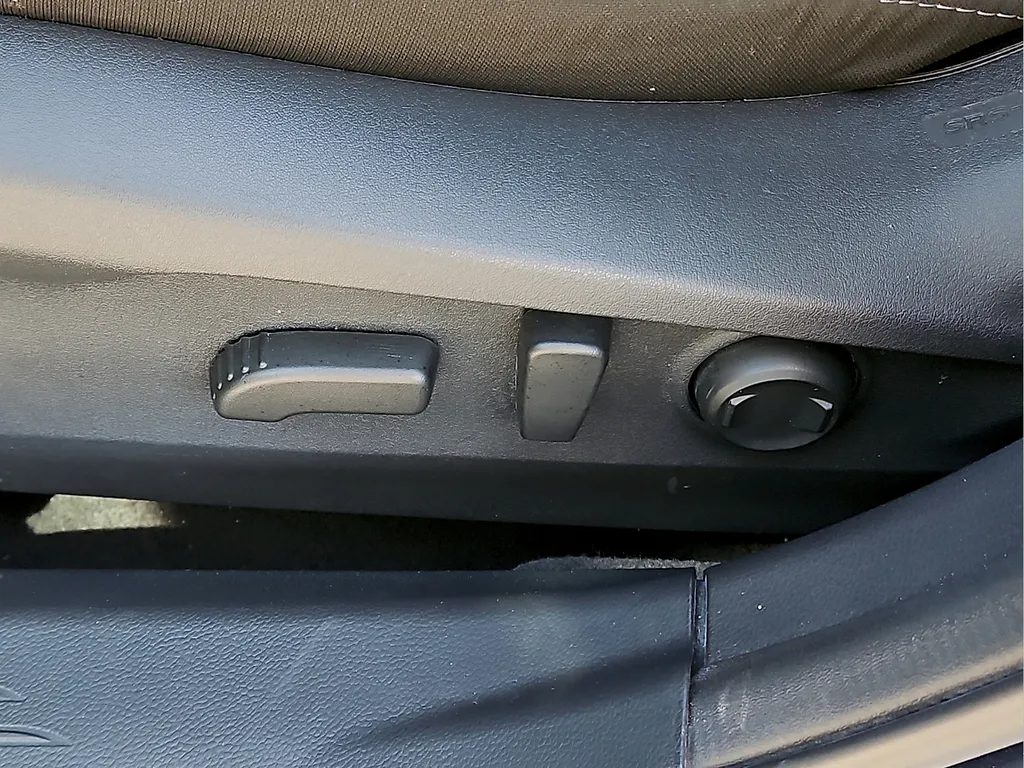 2025 Subaru Legacy Premium - Photo 14