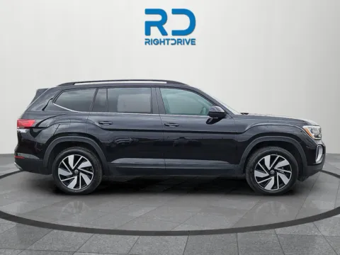 Photos of 2025 Volkswagen Atlas 2.0T SE w/Technology for sale in El Paso, TX at RightDrive - 9315 Montana